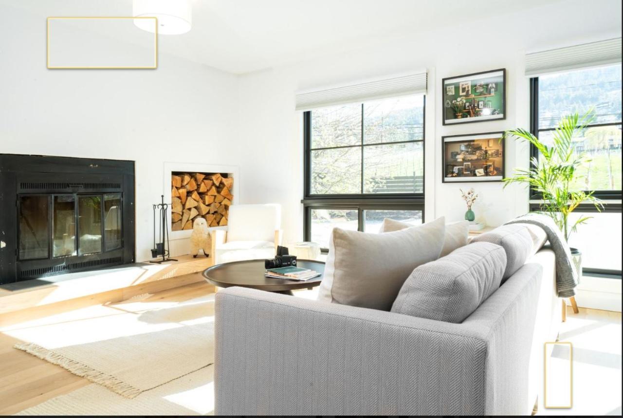 Modern Farmhouse Bed And Breakfast Naramata Esterno foto